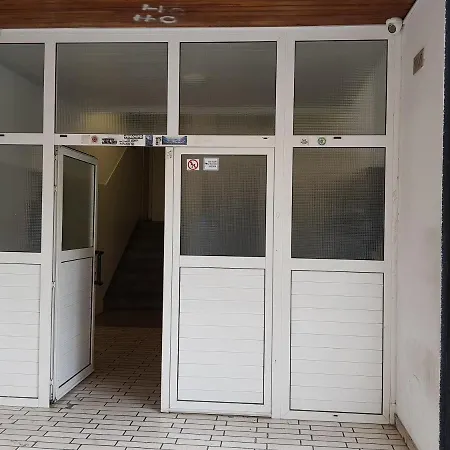 Bella Vista سبليت